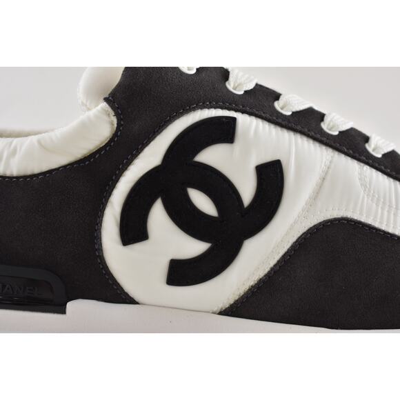 Chanel 21P Mens Grey Black White CC Logo Low Top Lace Up Trainer Sneaker 44 11 - Picture 5 of 13